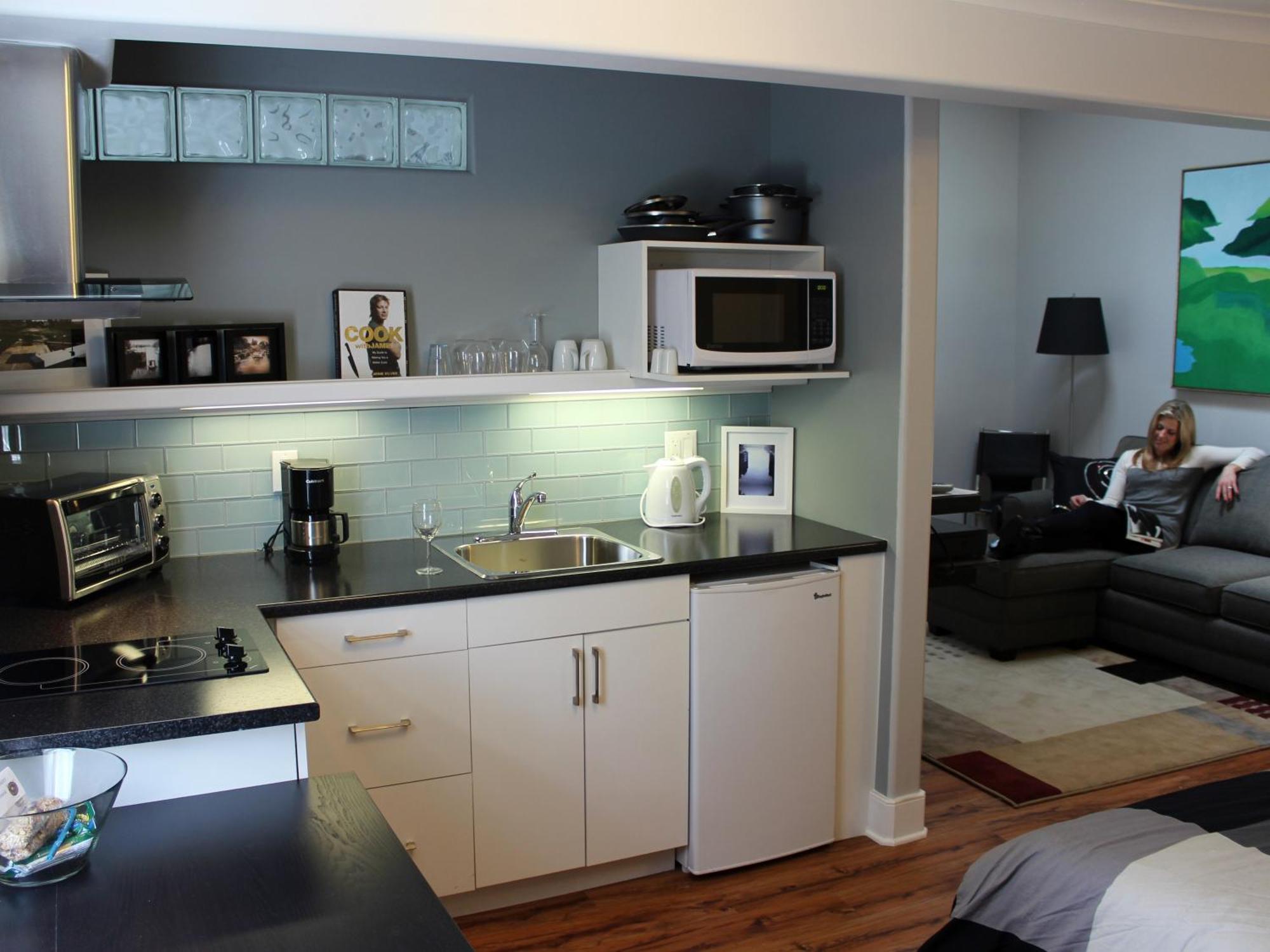 Merrickville 메릭빌 게스트 스위트 B&B 외부 사진